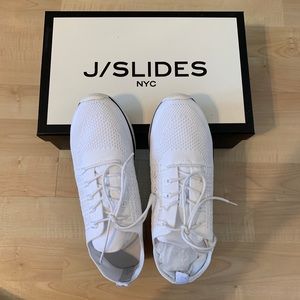 Like New White Sneakers (JSlides Gigi)